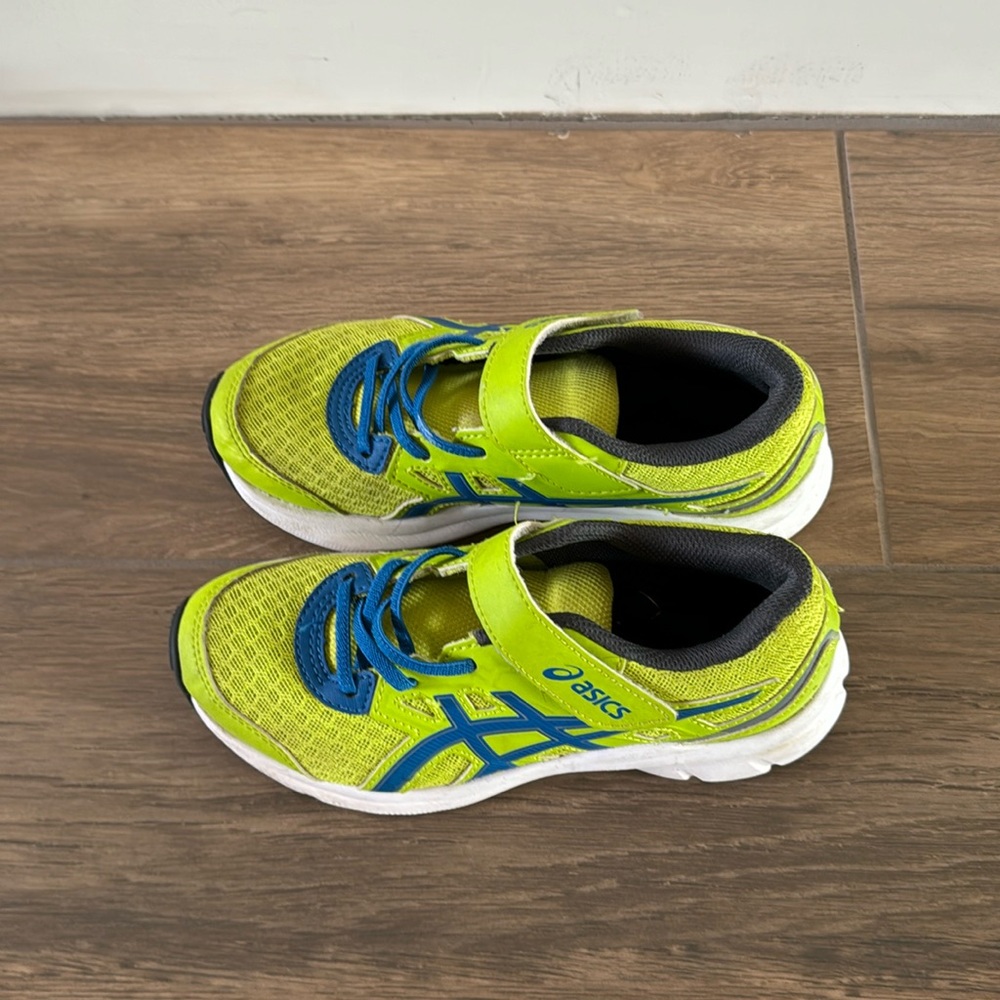 Kids ASICS Sneakers
